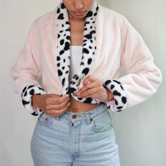 Cropped Fluffy Pink & Cow Print Jacket - Picture 5 of 6